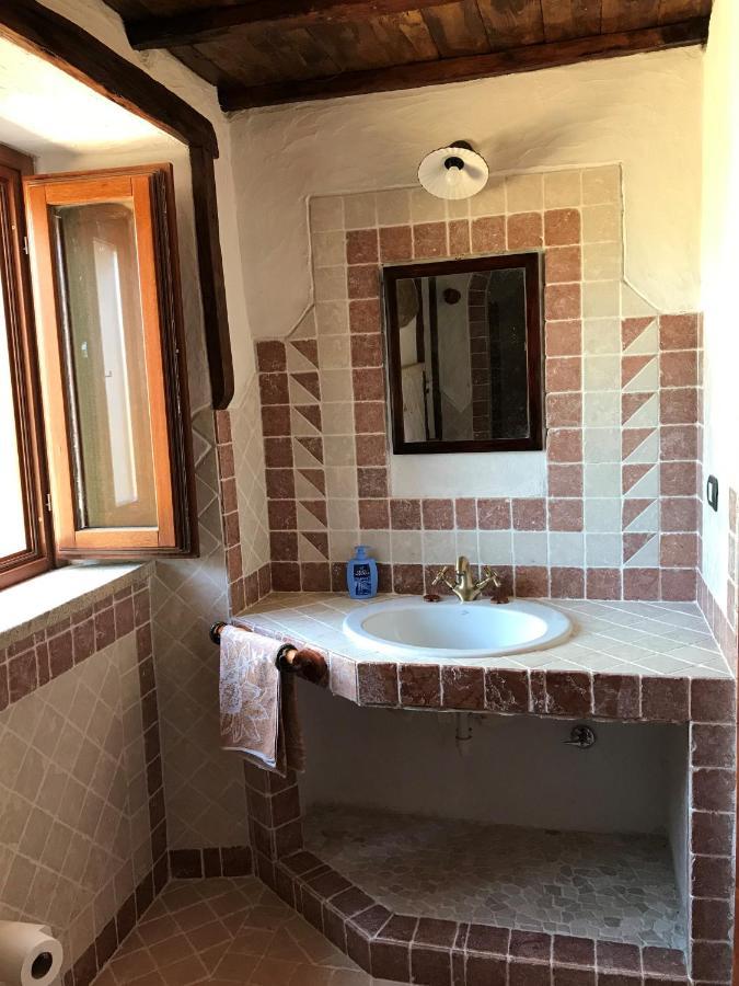 Li Casacci Acomodação com café da manhã Arzachena Exterior foto